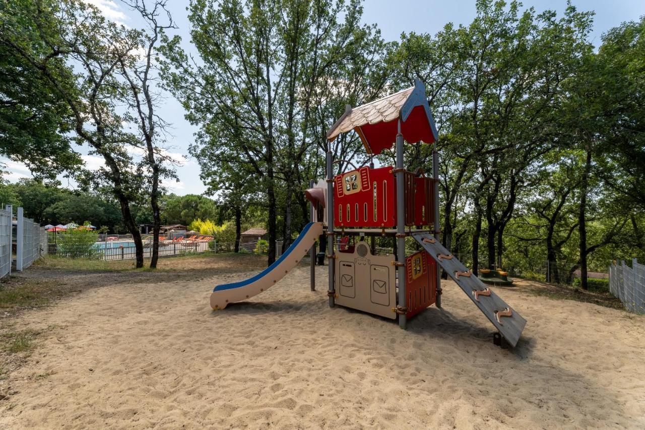 ホテル Camping Les Reflets Du Quercy Crayssac エクステリア 写真