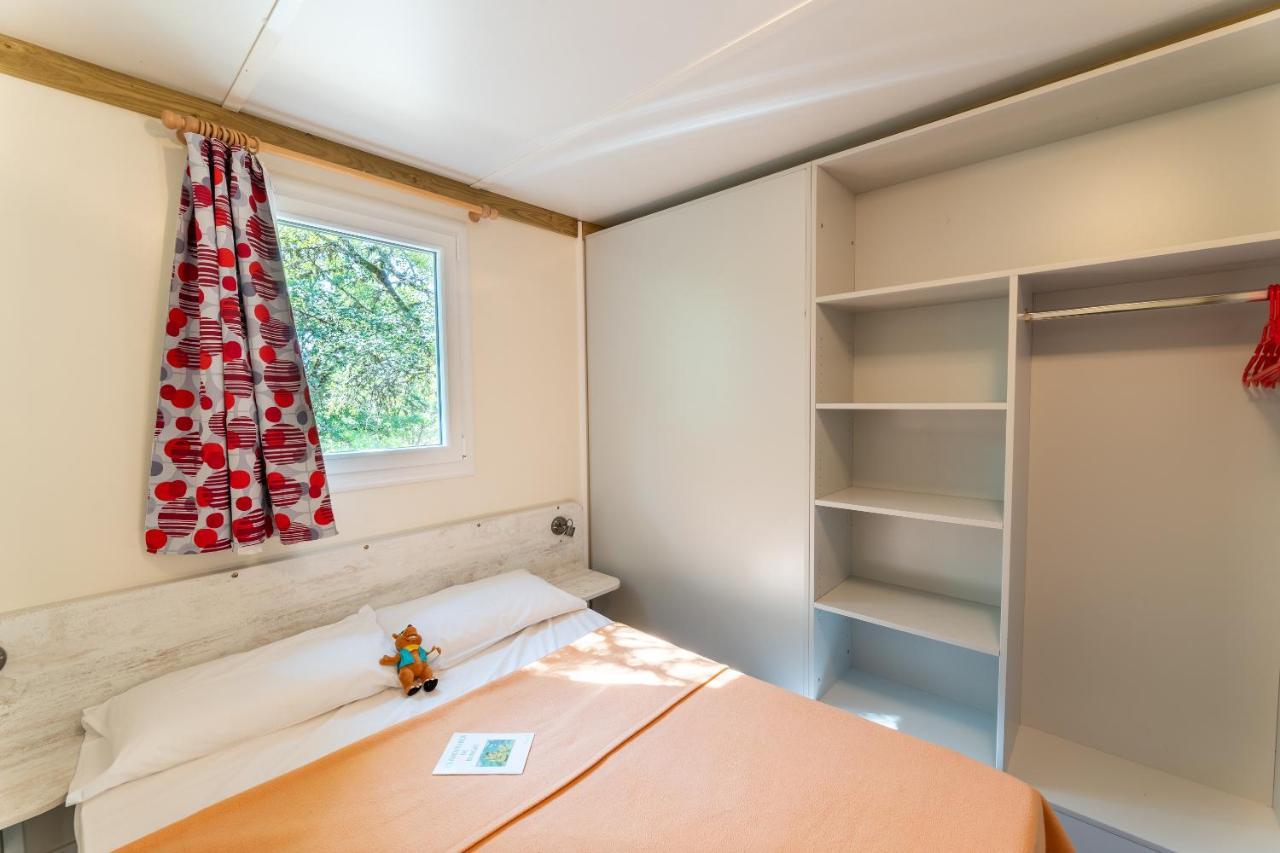 ホテル Camping Les Reflets Du Quercy Crayssac エクステリア 写真