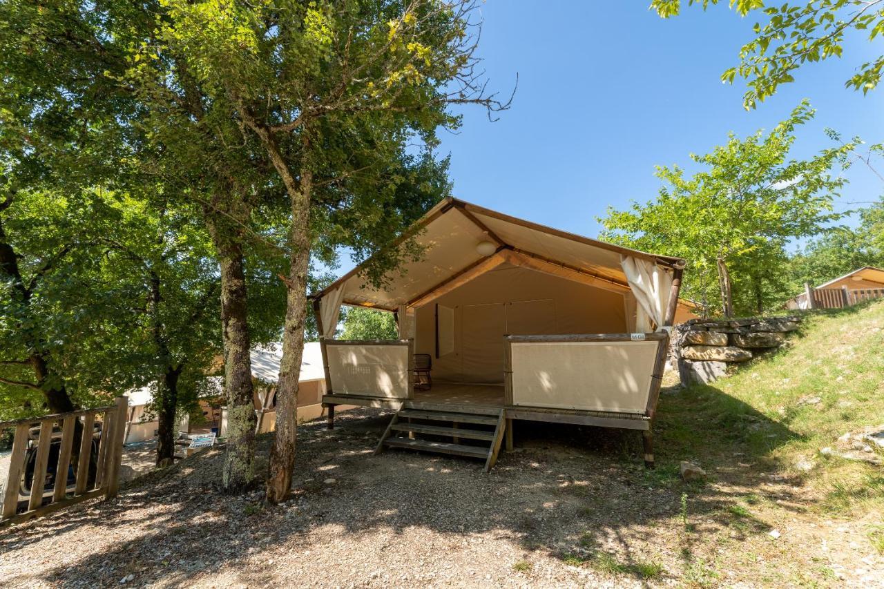 ホテル Camping Les Reflets Du Quercy Crayssac エクステリア 写真