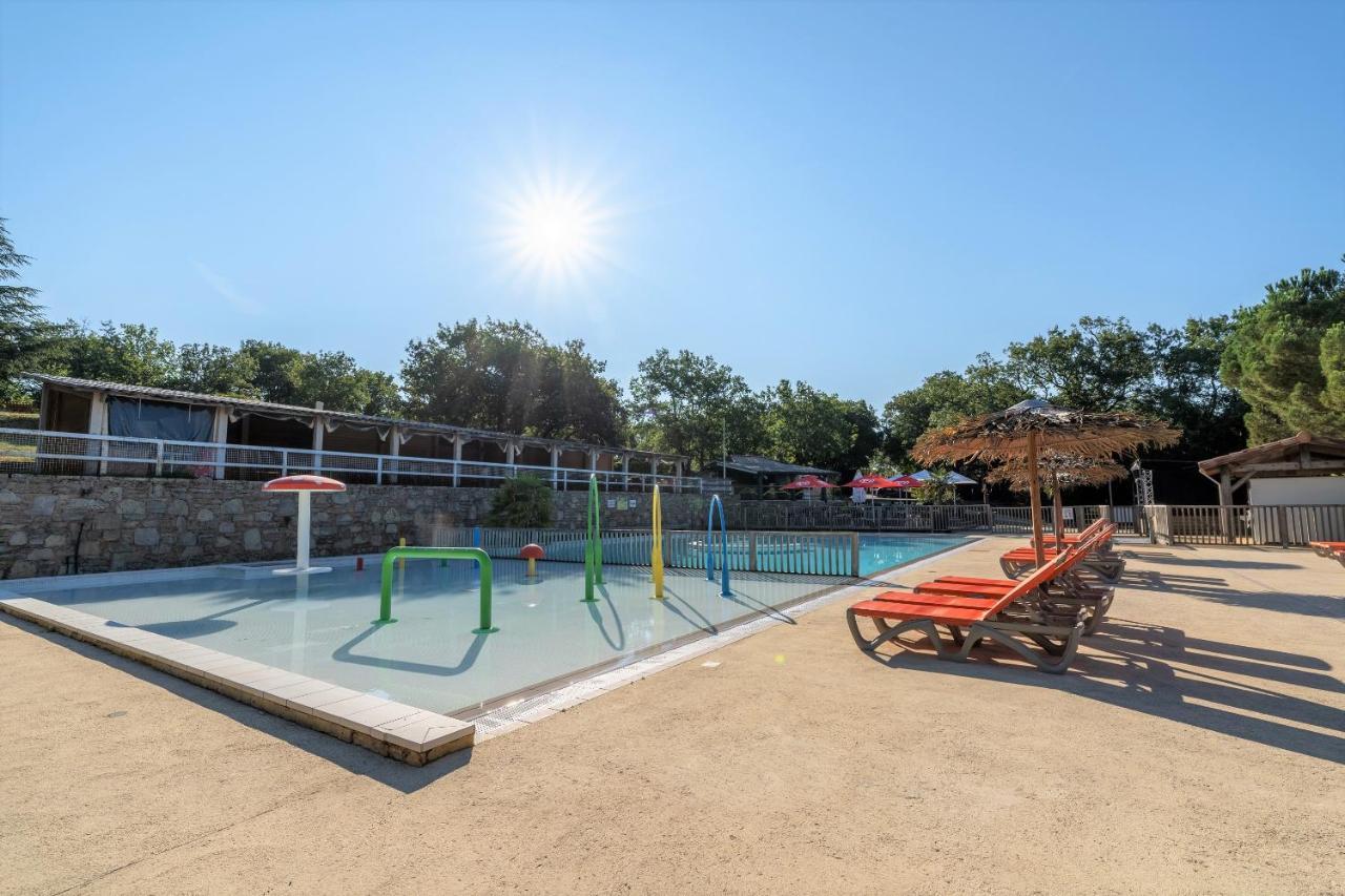ホテル Camping Les Reflets Du Quercy Crayssac エクステリア 写真