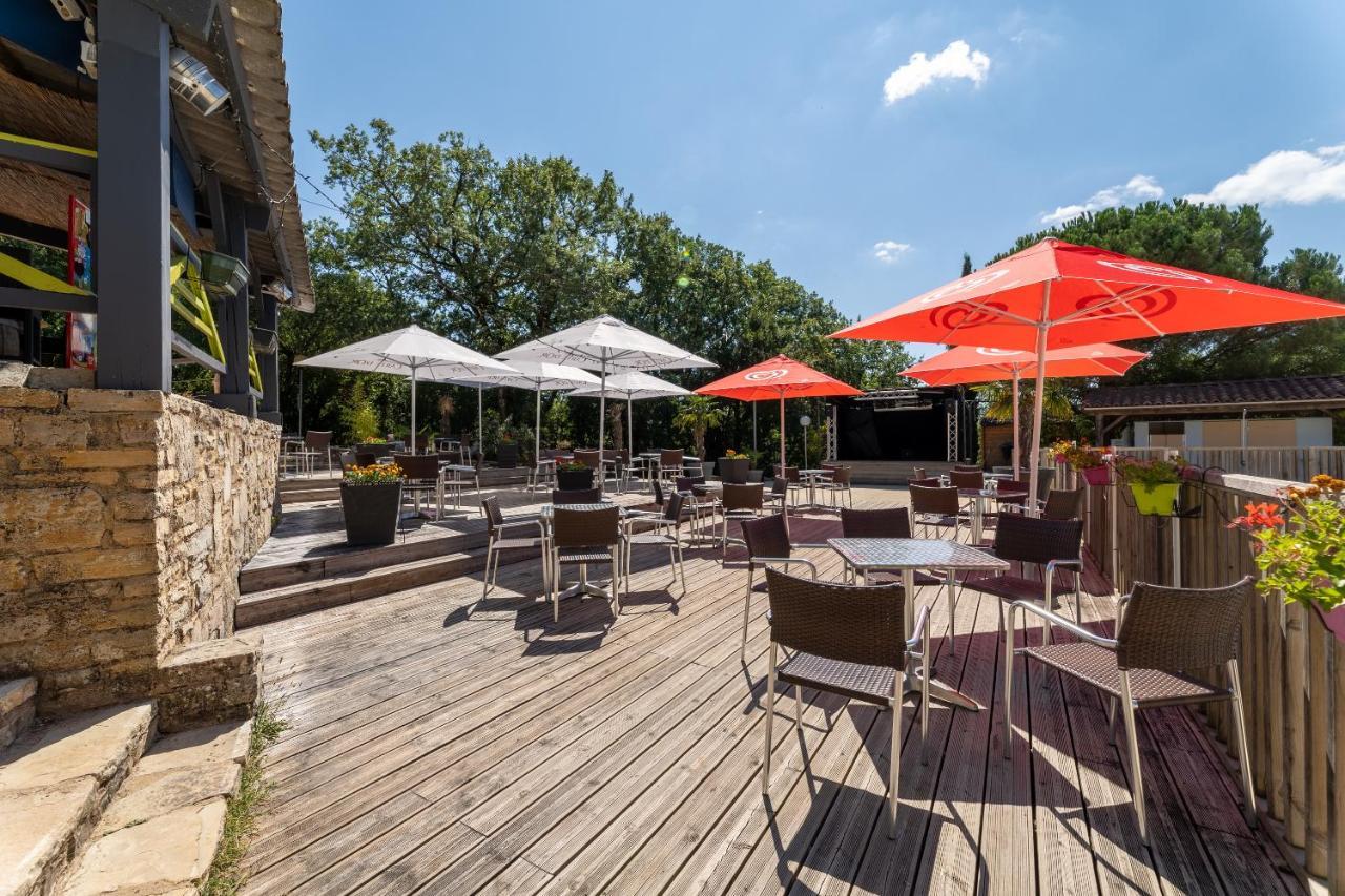 ホテル Camping Les Reflets Du Quercy Crayssac エクステリア 写真