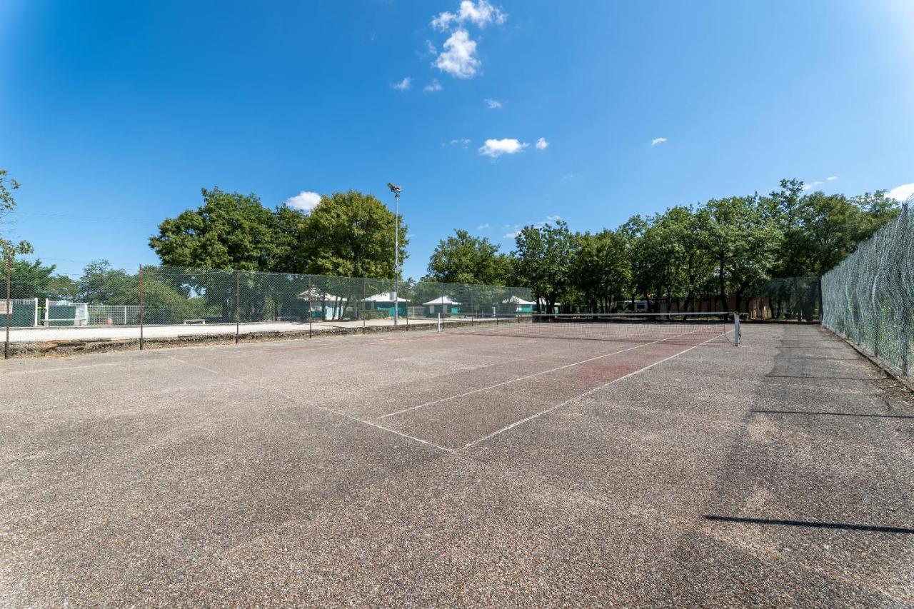 ホテル Camping Les Reflets Du Quercy Crayssac エクステリア 写真